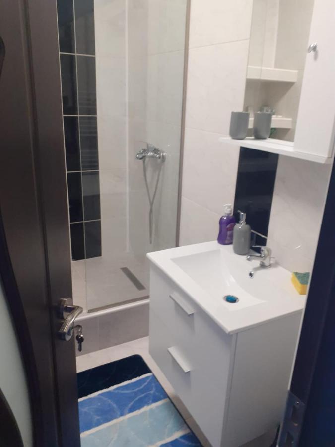 Apartament La Luca Konstanca Zewnętrze zdjęcie